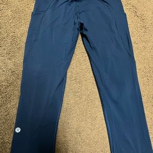 Lulu Fast N Free 21- Size 4 Navy